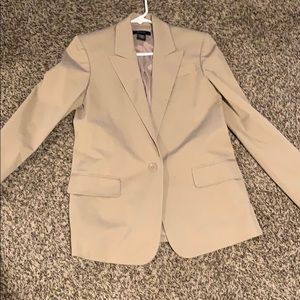Body by Victoria’s Secret tan blazer size 4